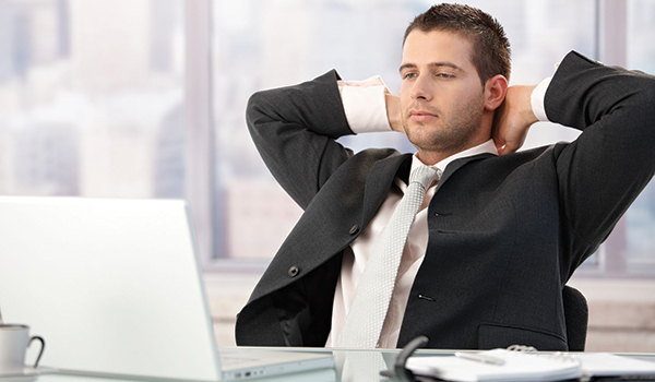 GrowGlobally_RelaxBusinessman